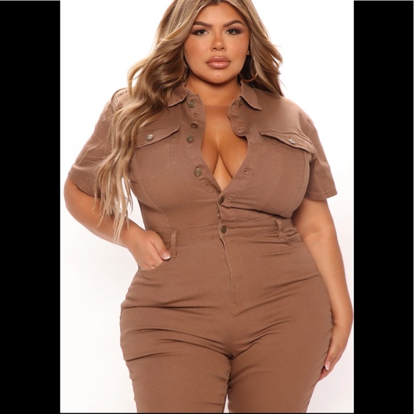 NWT denim jumpsuit - Picture 1 of 6